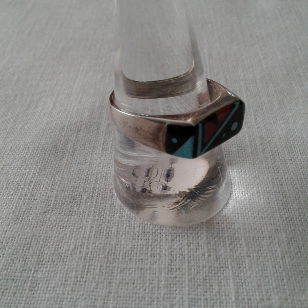 Vintage Native American Zuni Multistone Ring - Picture 4 of 11